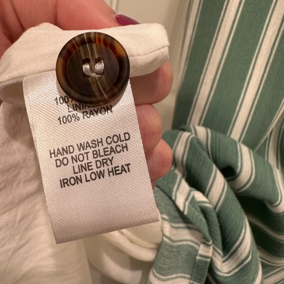 Lulu’s sage green/white striped midi dress - Picture 5 of 9